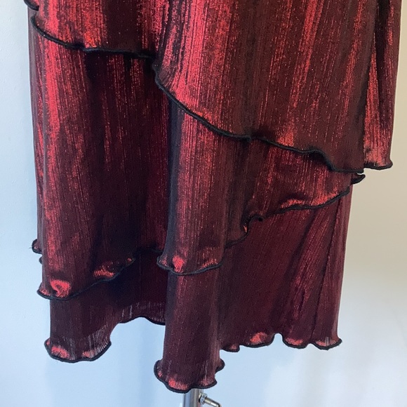 ❤️‍🔥 NWT Metallic Red Ruffle Cocktail Midi Dress - Picture 8 of 16